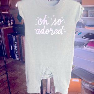 New Born Onsie with short sleeves. My little one only wore once